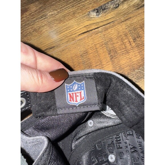 Steelers - New Era Black Label 9Twenty - Strapback Grey On Grey Monochromatic - Picture 6 of 6